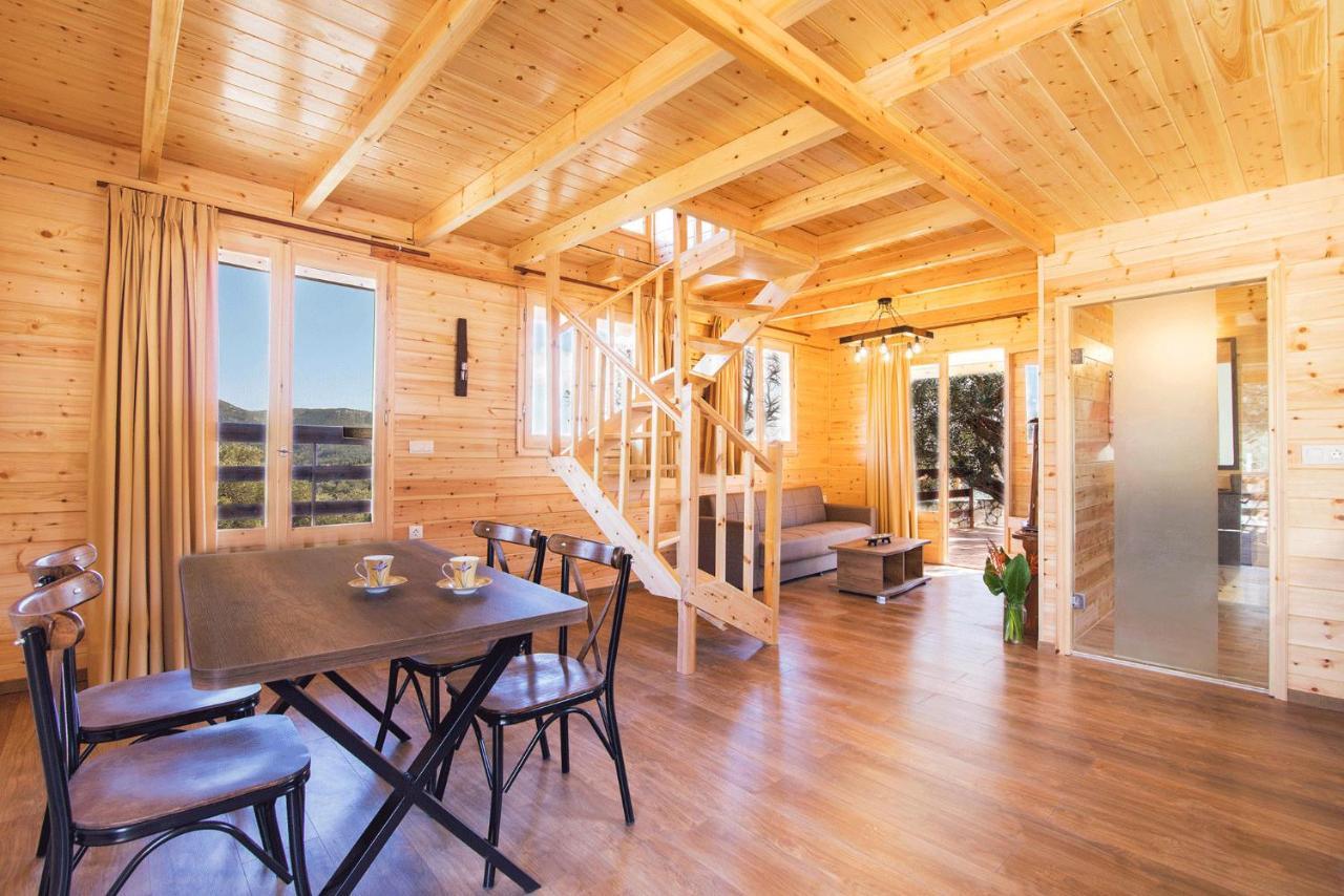Romantic Tree House Kato Pavliana Extérieur photo