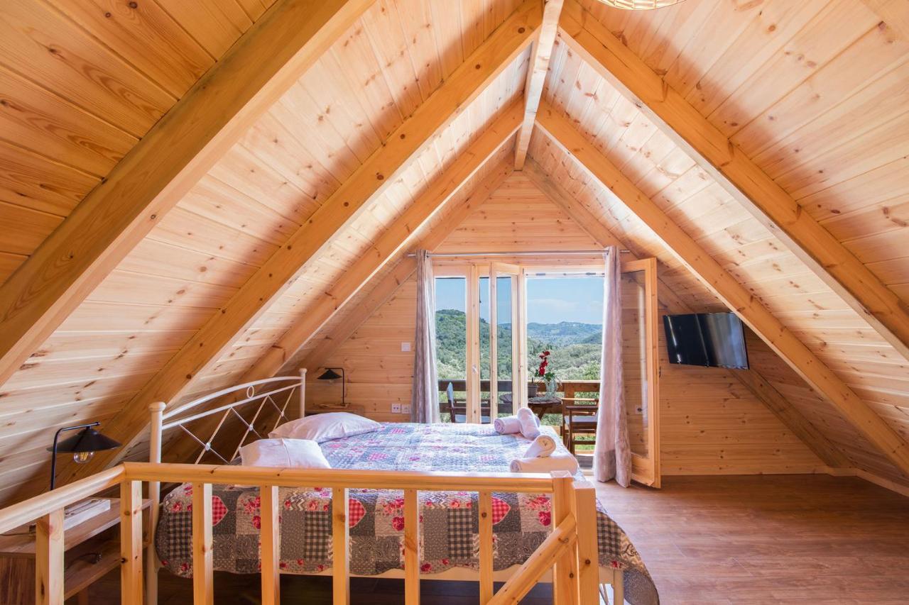 Romantic Tree House Kato Pavliana Extérieur photo